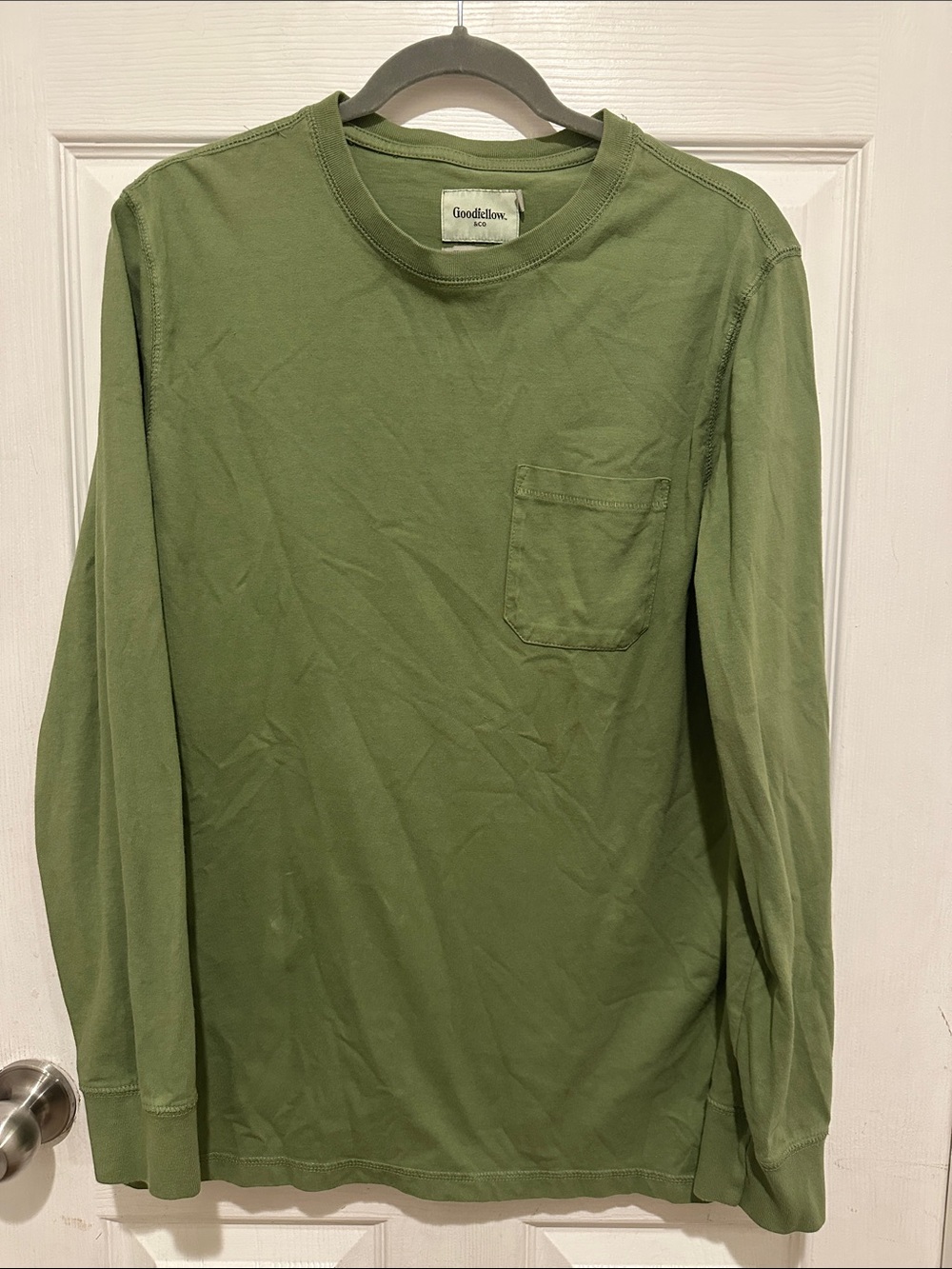 Goodfellow & Co Olive Green Long-Sleeve Pocket Tee